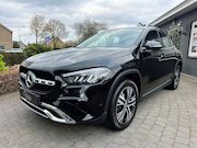 Mercedes-Benz GLA-Klasse - 250 e, Pano, Led, Camera