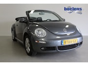 Volkswagen Beetle - New Cabriolet 1.6 Trendline | STOEL-VERW | AIRCO | ELEK-RAME