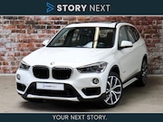 BMW X1 - sDrive20i High Executive Sport Line Automaat / Navigatiesyst