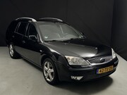 Ford Mondeo - 1.8-16V Platinum *AC