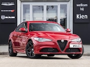 Alfa Romeo Giulia - 2.0T Sprint | Veloce Interieur | Schakelflippers | Adaptive