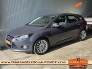 Ford Focus - 1.6 EcoBoost Titanium, trekh. (1500kg), clima, cruise, voorr