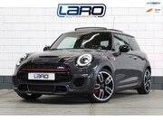 MINI John Cooper Works - Mini 2.0 231pk | Pano H&K Leer HuD Sfeer Keyless CarPlay