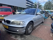 BMW 3-serie - Touring 316i Executive Clima Stuurbediening Trekhaak