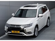 Mitsubishi Outlander - PHEV 2.4 INSTYLE 4WD | PLUG IN HYBRID | SoH 81% | V2H | FULL