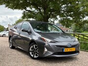 Toyota Prius - 1.8 Dynamic | Navi + Clima + Cruise + Camera + Nap nu € 16.9