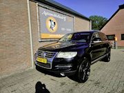 Volkswagen Touareg - 3.0 TDI