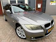 BMW 3-serie - Touring 318i Business Line / Navi / PDC / Cruise / LM / NAP