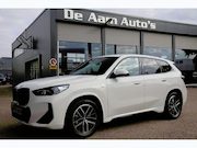 BMW iX1 - EDRIVE20 BMW IX1 EDRIVE20 M sport elekt stoelen 360 camera a