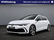 Volkswagen Golf - 1.5 eTSI 150pk R-Line DSG Automaat / Panoramadak / Black sty