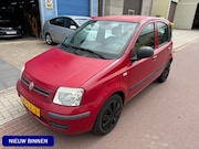 Fiat Panda - 1.2 Active 2010 Niet mooi, wel goed. APK 3-27 Distributie is
