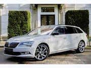 Skoda Superb - Combi 2.0 TSI 4x4 Sportline TREKHAAK | PANO | ACC | CANTON |