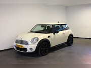 MINI Cooper - 1.6 ONE HOLLANDSTREET EDITION, Navi, PDC, Airco, Stoelverw