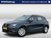 Seat Arona - 1.0 TSI Style / App connect / Parkeersensoren achter / Licht