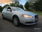 Volvo V70 - 2.4D 5-Cilinder Kinetic LEDER/ECC/NAVIGATIE/LMV