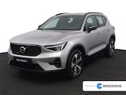 Volvo XC40 - 2.0 B4 Plus Dark | Trekhaak | Harman/Kardon | Verwarmde Voor