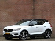 Volvo XC40 - 2.0 T4 R-Design 12MND garantie Panoramadak / Parkeer camera 