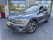 Volkswagen Tiguan - 1.5 TSI ACT Highline Business R |SCHUIFDAK|TREKHAAK|