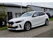 BMW 1-serie - 118i High Executive M pakket, Carplay, Camera, Led