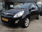 Hyundai i20 - 1.4i DynamicVersion *Rijklaarprijs *Airco