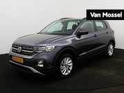 Volkswagen T-Cross - 1.0 TSI Life Demo | Parkeersensoren Achter | Navigatie | App