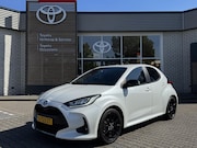 Toyota Yaris - 1.5 HYBRID EXECUTIVE NL-AUTO 17'' LM-VELGEN BSM HALF-LEDER S