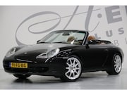 Porsche 911 - Cabrio 3.4 Carrera 4