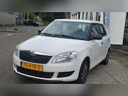Skoda Fabia - 1.2-12V Go* airco ijs* lage km* nap*apk*trekhaak * rijd perf