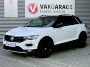 Volkswagen T-Roc - 1.5 TSI Sport NAVI,LED,ACC,BLACKSTYLE,VIRTUAL