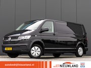 Volkswagen Transporter - 2.0 TDI L2H1 28 laadruimte bekleed, 3-zits