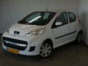 Peugeot 107 - 1.0-12V Urban Move