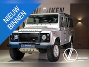 Land Rover Defender - 2.2D by Piet boon